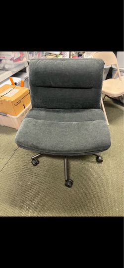 Elle decor crisscross chair