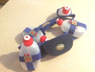 Fuel Belt Women's S/M running exercise belt with pouch and 4 bottles