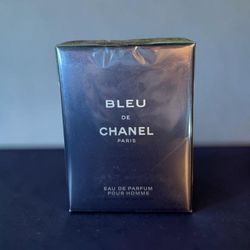 Chanel bleu