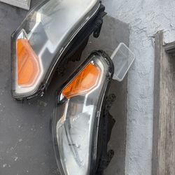 2011 Kia Soul Headlights 
