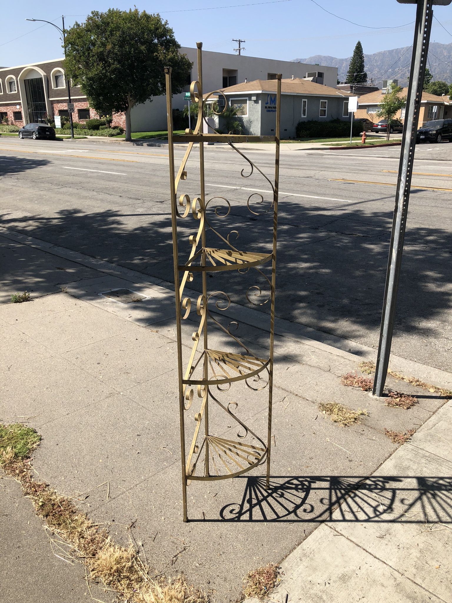 Rare Vintage Corner Sturdy Wrought Iron Ornate Bakers Rack 4 Shelves 72 1/2 Tall By 11 Inches Deep