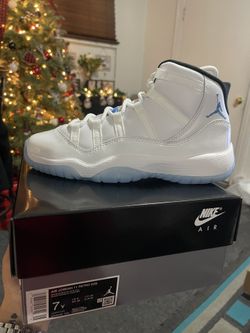 Jordan 11 Retro Legend Blue