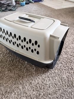 Small Dog Carrier/crate