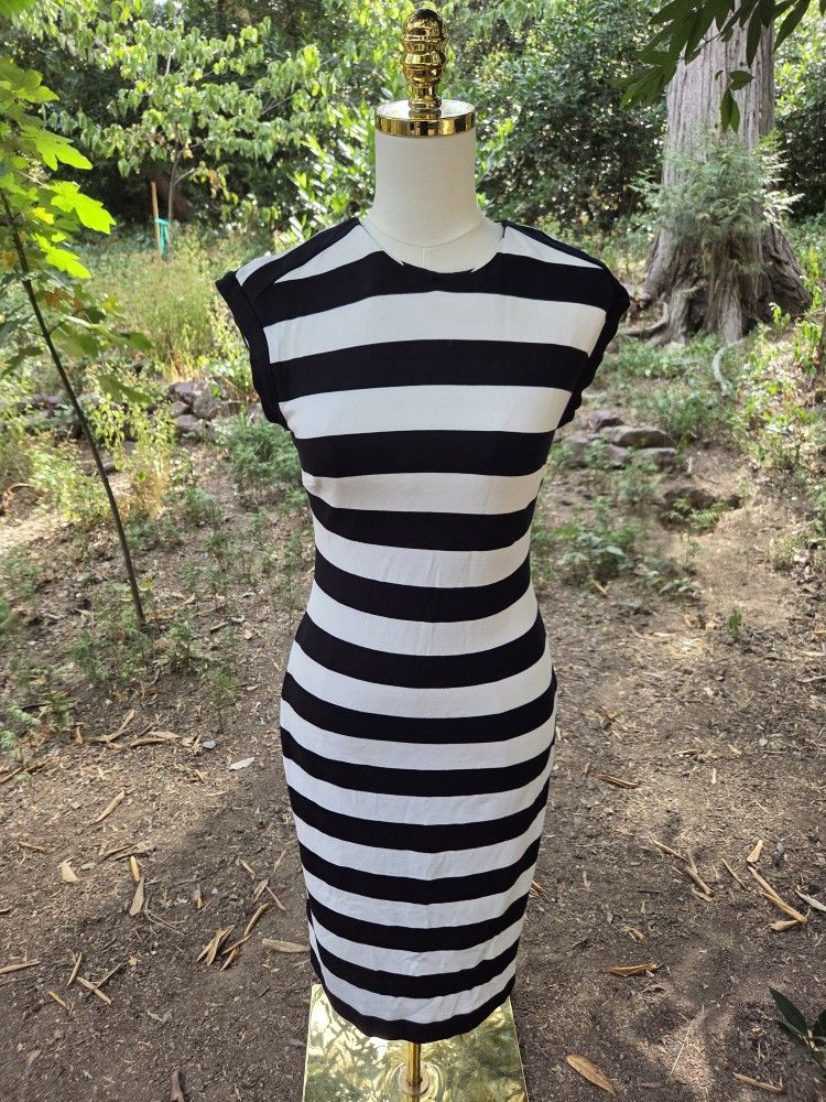 Banana Republic Black and White Striped Midi Dress Size 4