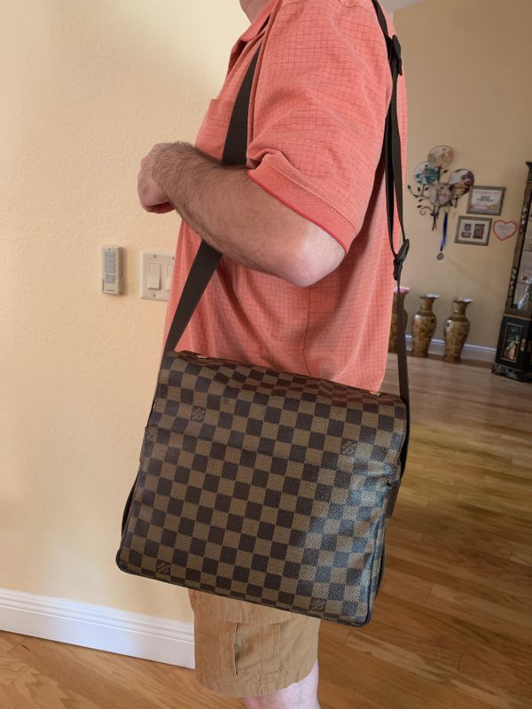 Authentic Louis Vuitton Damier Ebene Naviglio Mesenger Bag for Sale in Tampa, FL - OfferUp