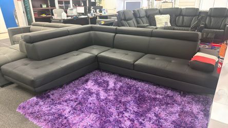 LAST ONE MUST GO‼️Beautiful Black Modern Sectional On Sale $799