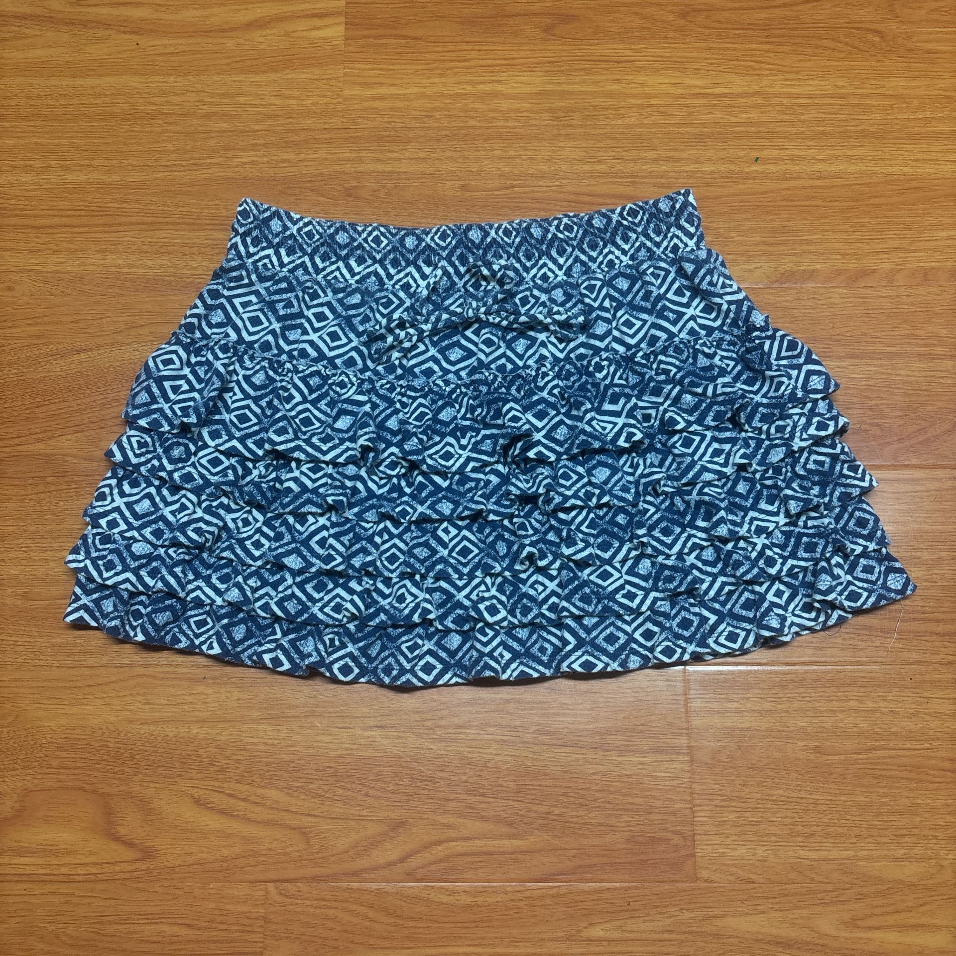 Vintage Y2K Aeropostale Ruffle Layered Adjustable Mini Skirt Size L