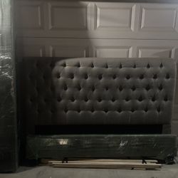 Victoria Gray King Bed - Living Spaces 