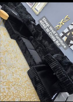 ✨️ Sectionals, 2pc Sofas ✨️ Furniture Queen Bedrooms, Dining Avail