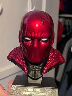 Red hood bust
