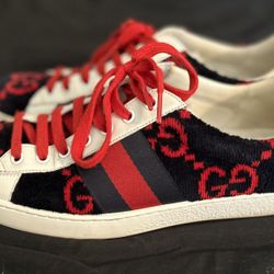 Authentic Gucci Ace GG Low Sneakers