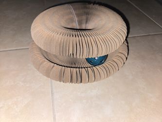 Cat Collapsible cardboard cat scratcher toy