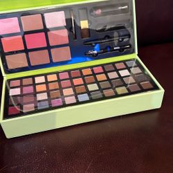 Made By Macy's Makeup