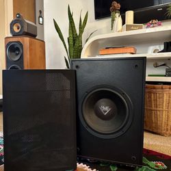 Klipsch Dual Woofer (front and rear) Powered Subwoofer - 10” front & 12” rear 