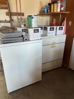Washer and dryer $100