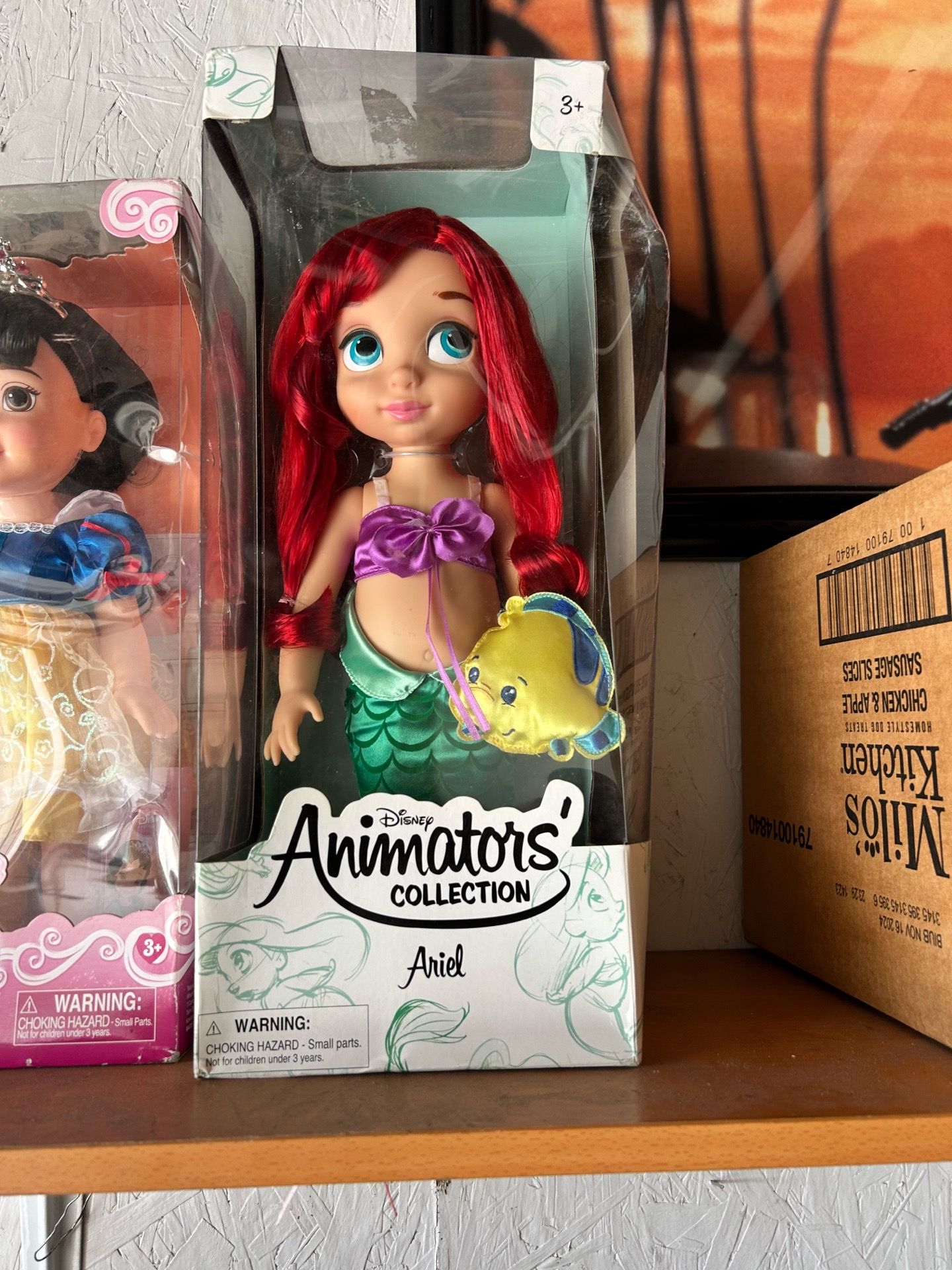 3 collectible Disney princess
