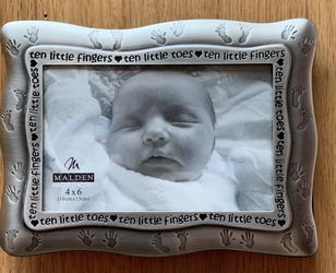 Metal Baby Frame With Cute Saying Ten Little Fingers, Ten Little Toes