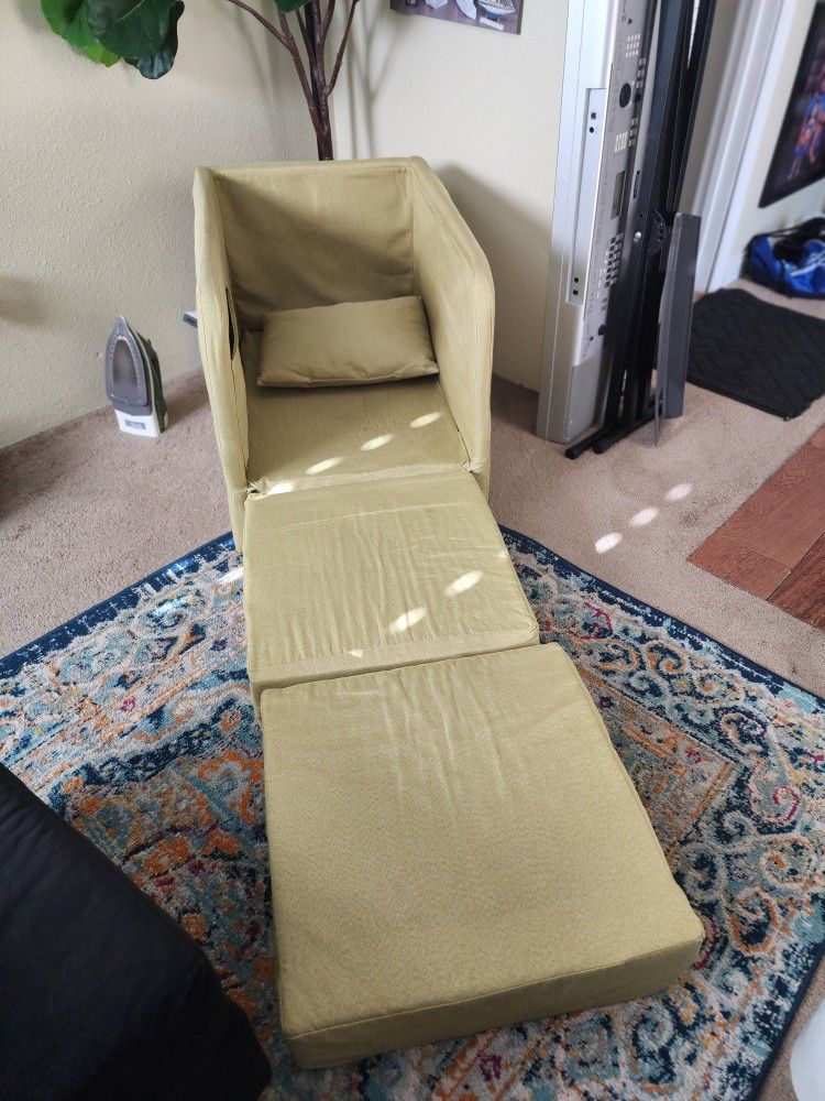 Mini Sofa Cama