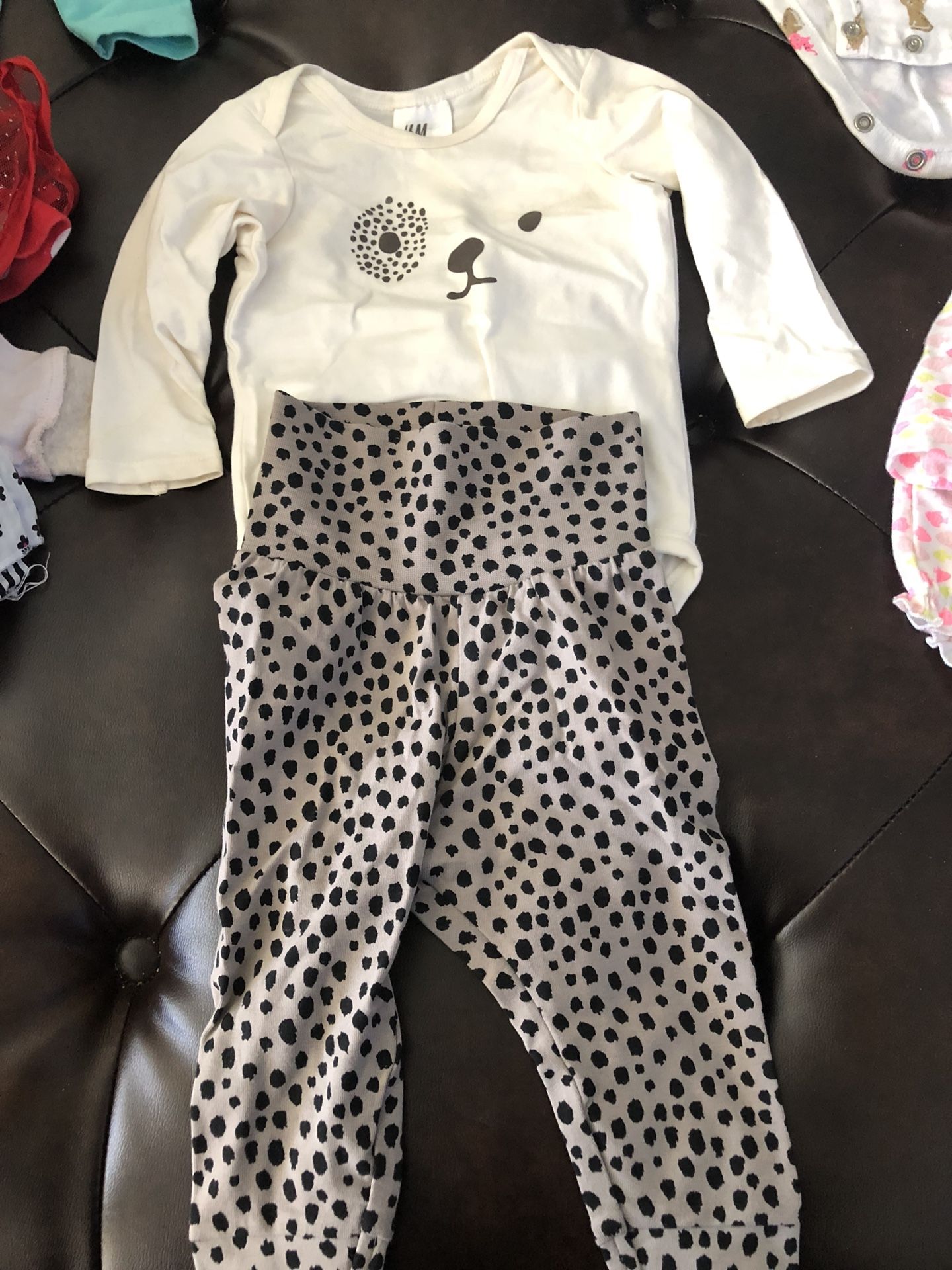 Baby girl clothes H&M 2 to 4 months