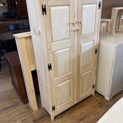 Amish 2 Door Cabinet