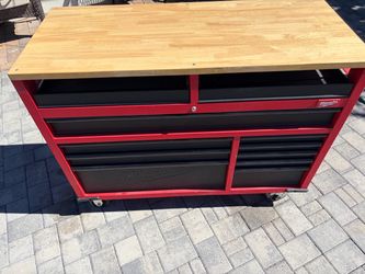 Milwaukee Mobile work bench