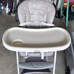 High chair and booster seat