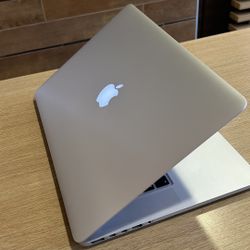 Apple MacBook Pro 15” Retina i7/16GB/500GB SSD 