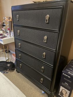 Black 5 Drawer Dresser 