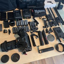 Blackmagic Pocket Cinema Camera 6kpro Package W/lenses, Assorted Gear, Etc..