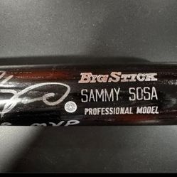 Autographed Sammy Sosa Big Stick Baseball Bat w/ Tracercode COA