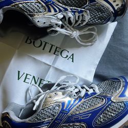 Vapor Blue Bottagas (Size 42 ) 9.5