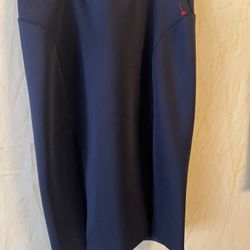 GUEES Los Angeles Pencil Skirt New  Size M