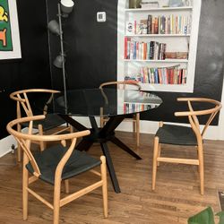 Wishbone-style dining chairs (set of 4)