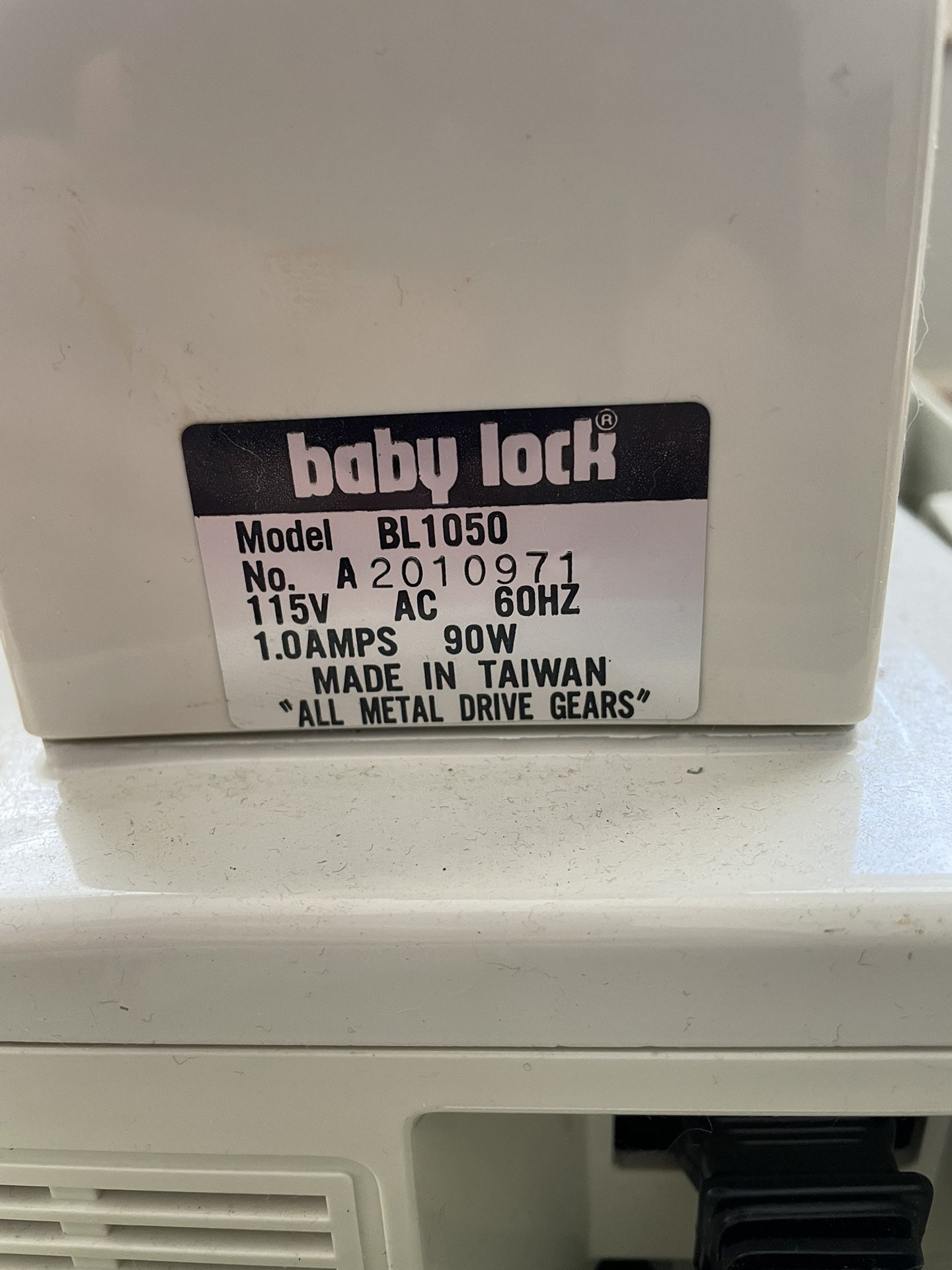 80s/90s Baby Lock Sewing Machine