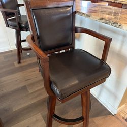 3 Swivel Bar Stool