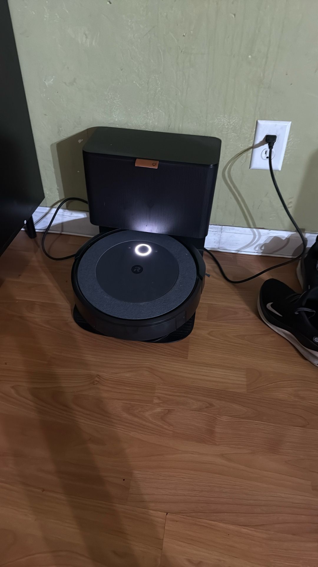 Roomba I5+ Combo With Mop