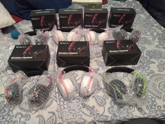 Bluetooth wireless headphones