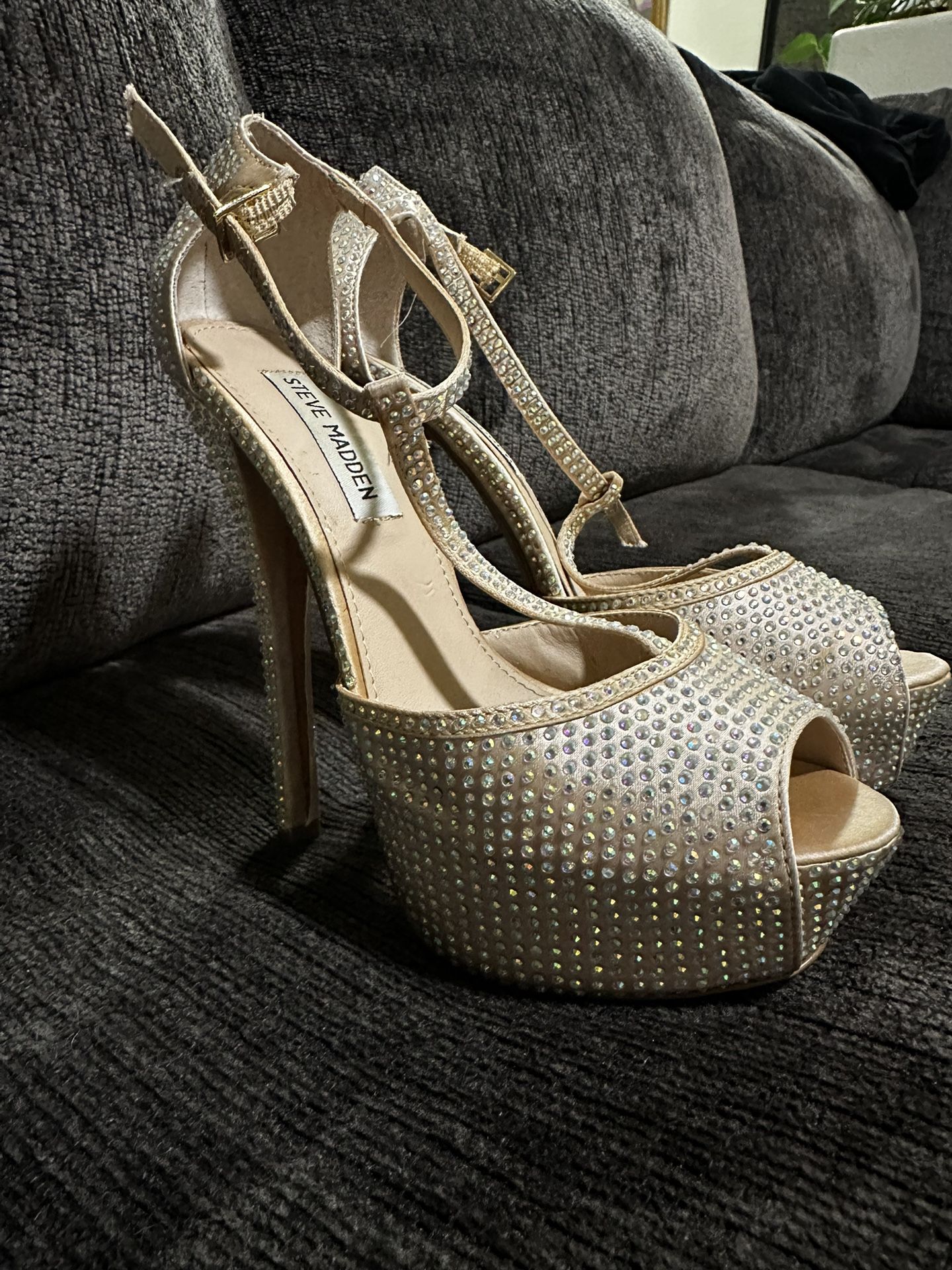 Steve Madden Platforms*READ DESCRIPTION*