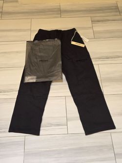 Black Essentials Pants (Relaxed), Medium