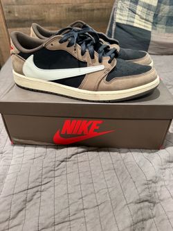 Travis Scott size 13