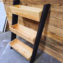 Leaning Planter 3 Shelf