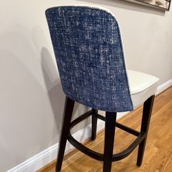 Modern Counter-Height Stools – Set of 6 | Excellent Condition