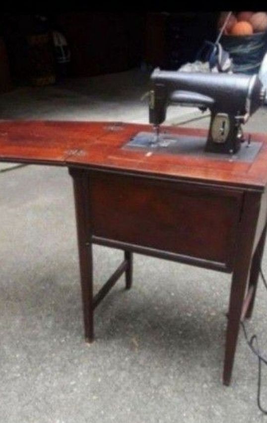 Antique sewing machine (Kenmore) 1948