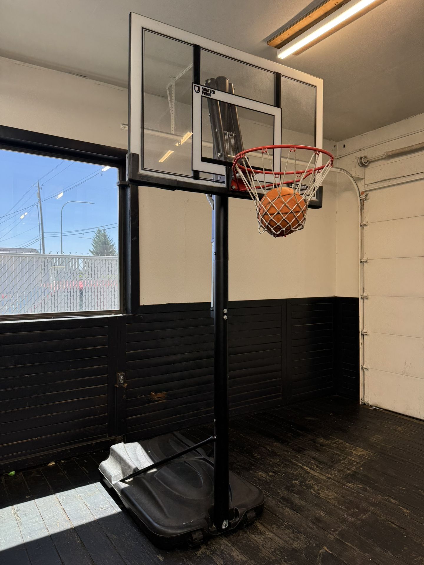 Basketball Hoop