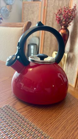 Whistling Tea Kettle: 2.5 Quart Stainless Steel Kettle for Stove Top