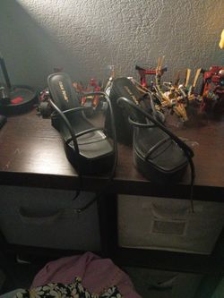 Black Platforms