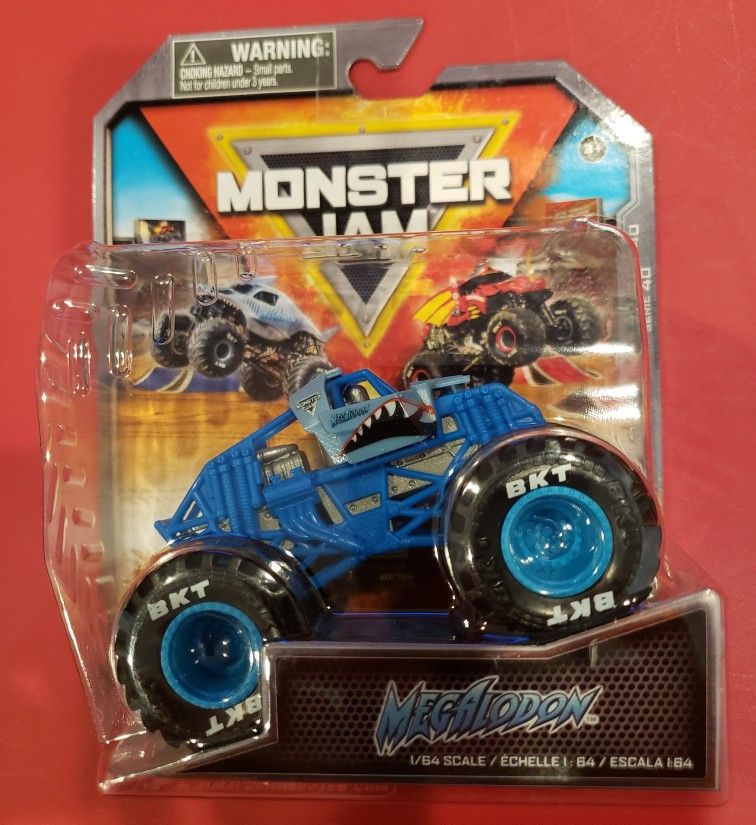 Monster Jam Megalodon Training Trucks Chase Series 40 VHTF