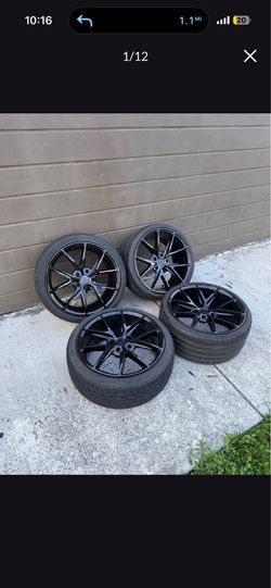 19in rims and tires