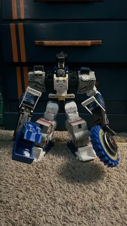 Transformers Titan class Metroplex