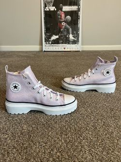 Chuck Taylor Converse